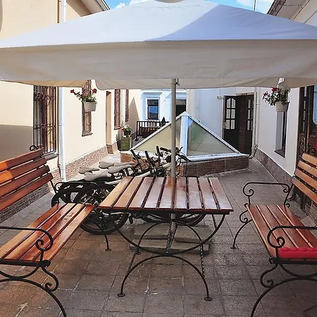 Revolucion Hostel Minsk